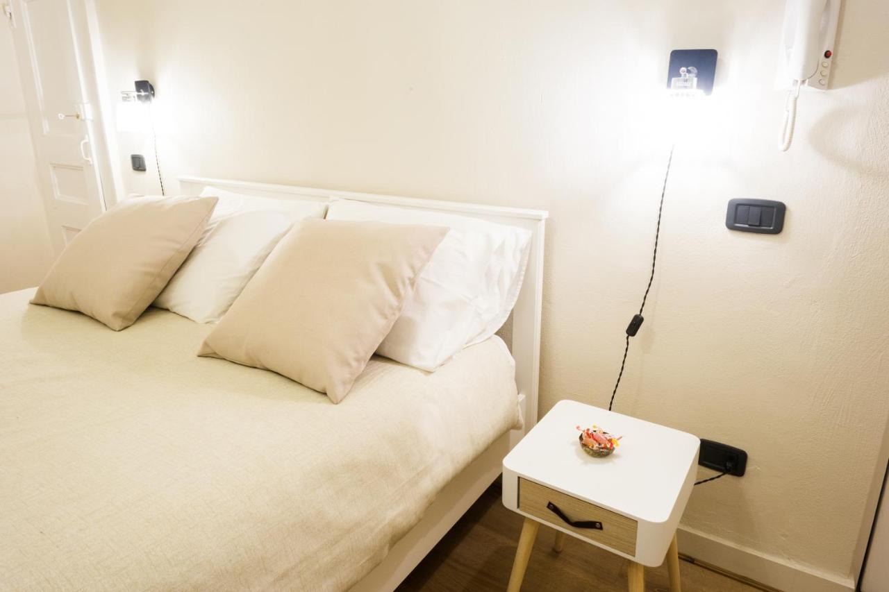 Residenza Sforza Apartment 1 Napoli Ngoại thất bức ảnh